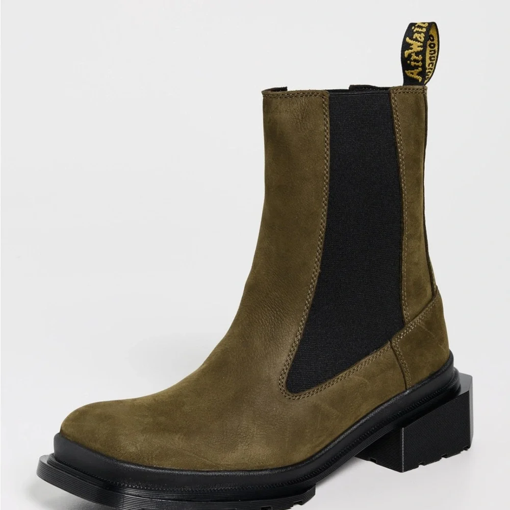 Dr. Martens
Maybole Chelsea Olive Buttersoft Boots - Picture 5 of 14